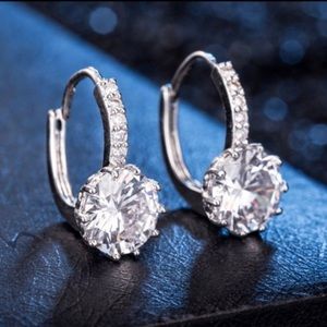 NEW CZ dangling earrings